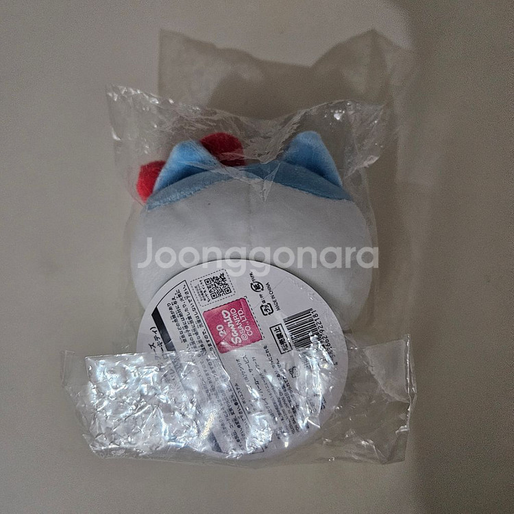 치이카와 산리오 하치와레 콜라보 헬로키티 마스코트 인형--1