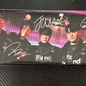 T1 월즈 우승 장패드+케리아 포토카드