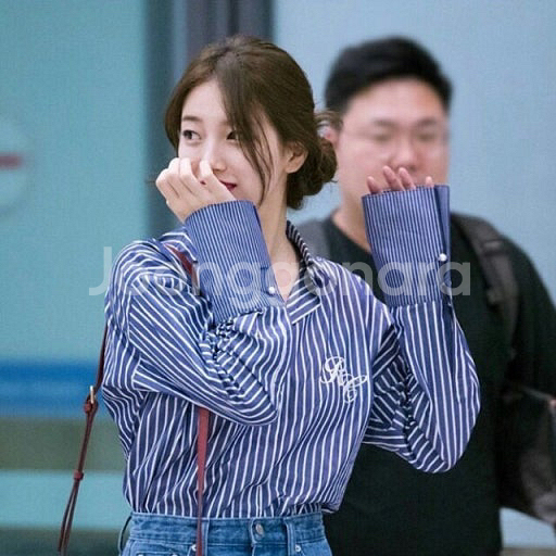 수지 스트라이프 셔츠--2