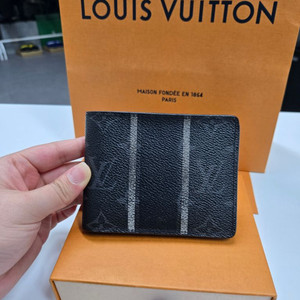 루이비통 이클립스 신상 반지갑