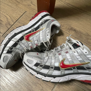 나이키 p6000 260사이즈