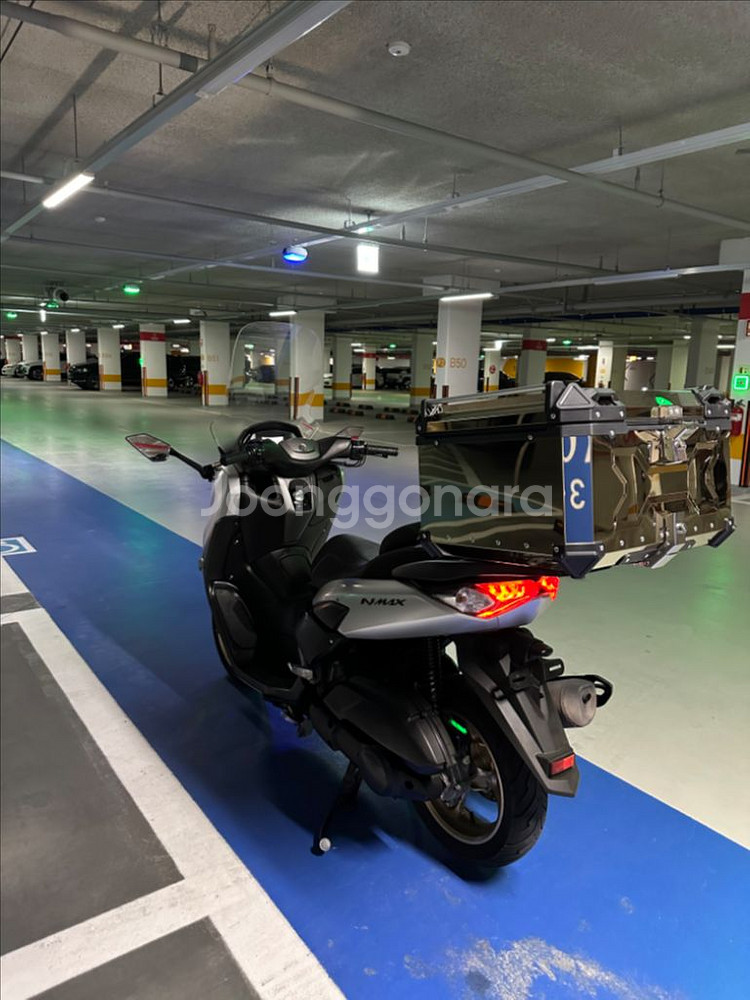 2021년식야마하 Nmax125 오토바이--4