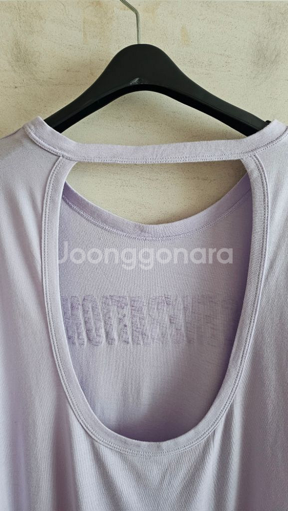 (정품) 산드로 백리스 티셔츠--6