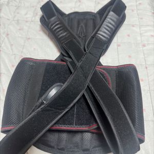 자세교정기