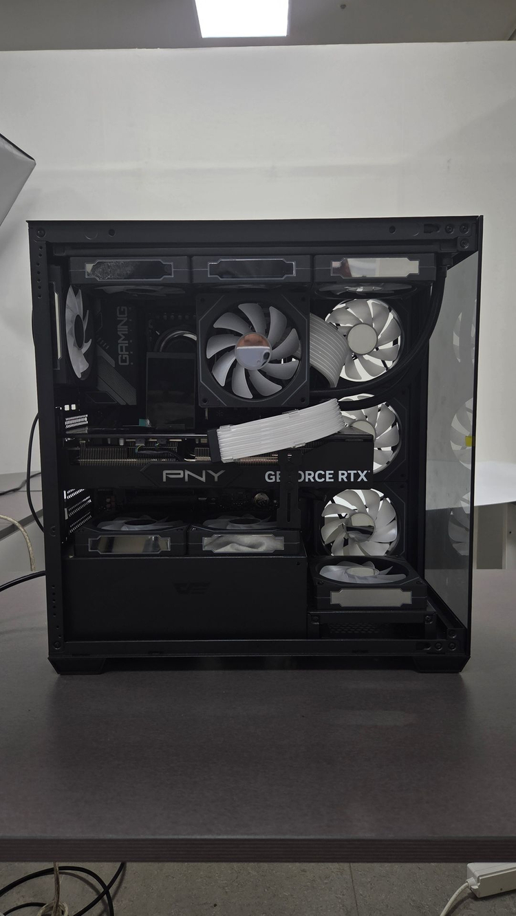 13900KF/Z790/RTX4080 SUPER 이미지