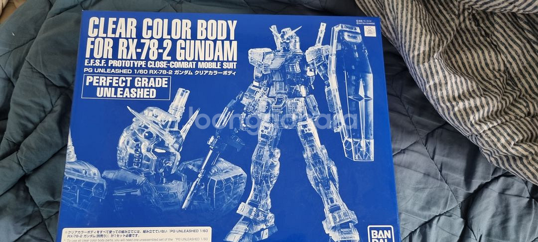 pg 언리쉬드 건담 외장 클리어 팝니다--0