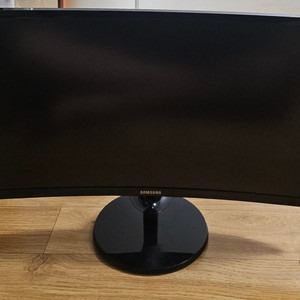 삼성 커브드 24인치 모니터 LC24F390FHK