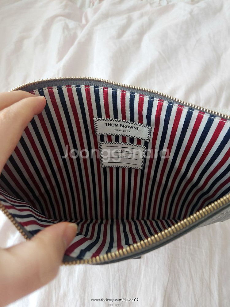 톰브라운 클러치 페블 그레이--1