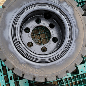 지게차 통타이어 23x10-12 중고 한대분(2개)