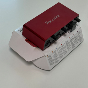 Focusrite Scarlett 2i2 3세대 판매