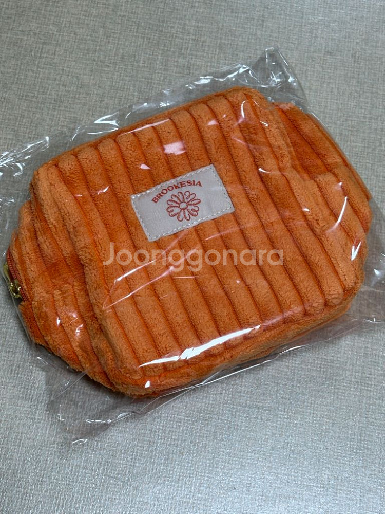 브루케시아 코듀로이 파우치--0