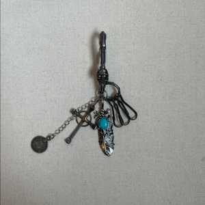 Skull Totem Keyring Sacred Fe