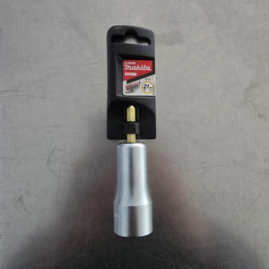 마끼다 롱비트소켓 21mm A-58986