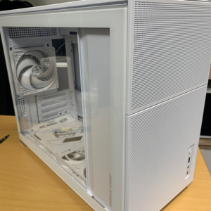 존스보 d31 mesh 화이트 컴퓨터 케이스