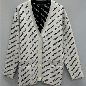 발렌시아가 가디건 (2)