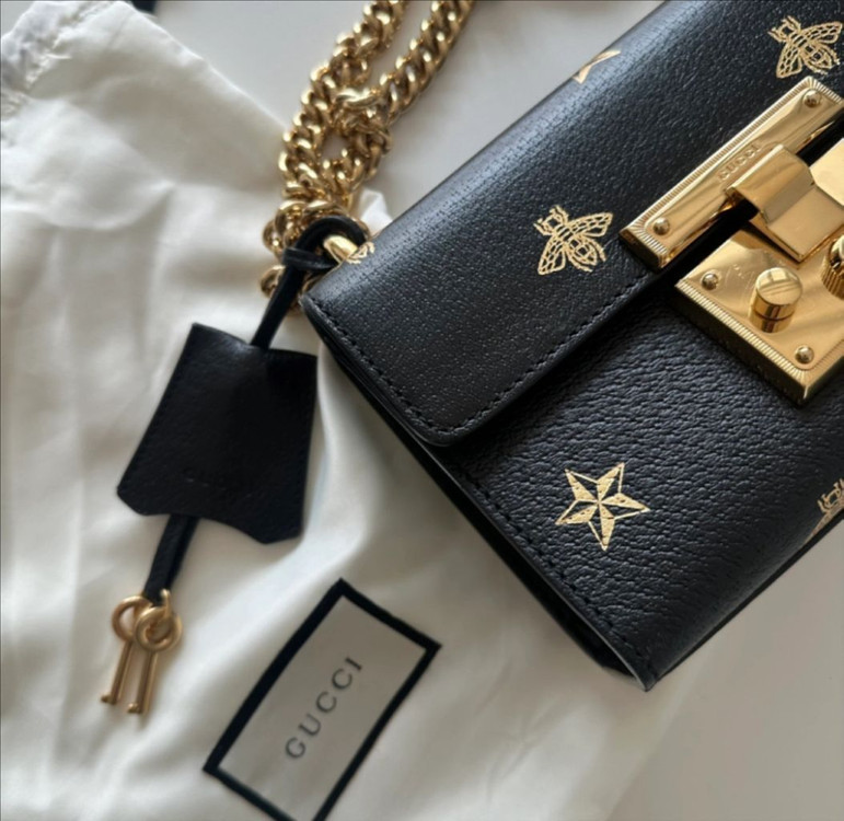 (정품) GUCCI구찌꿀벌프린팅패드락체인숄더백판매해요 이미지