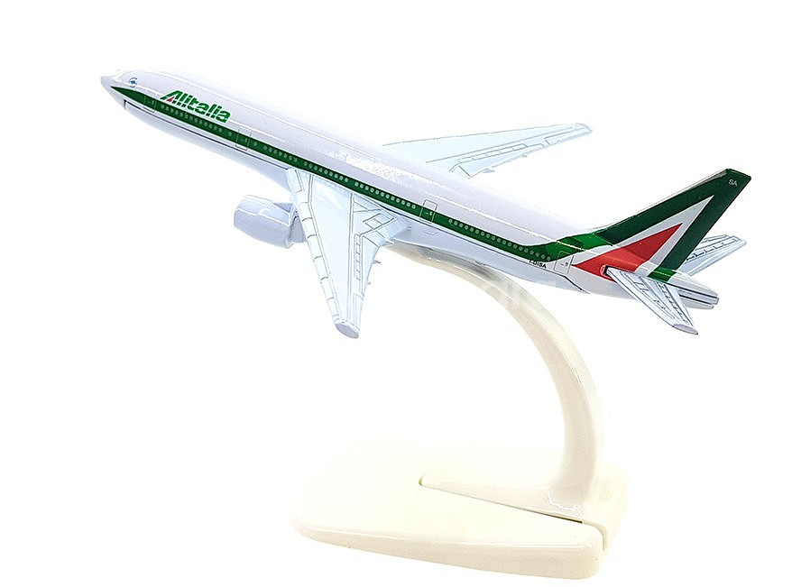 1/400 B777 알리탈리아 비행기모형--2