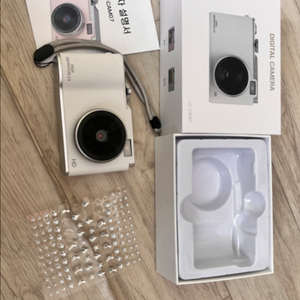 LQ-CAM07 디지털 카메라