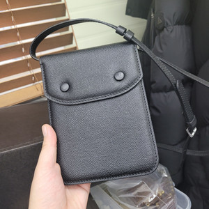 메종마르지엘라 크로스미니백 판매합니다