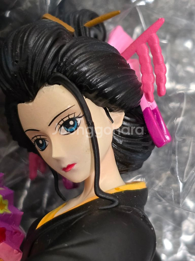 원피스피규어 원피스레진 w17 와노쿠니 조로 로빈--1