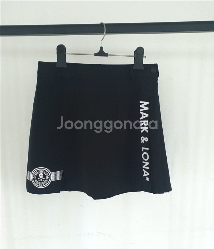 마크앤로나 골프 우먼 2WAY 언발란스 플리츠 스커트--2