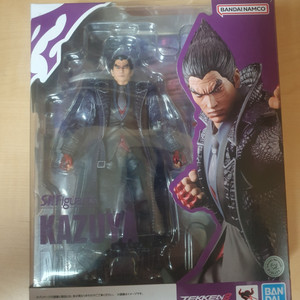 shf 피규아트 철권 카즈야 미시마 shf 피규어