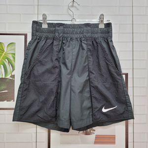 NIKE 나이키 스포츠웨어 반바지 쇼츠 S 사이즈
