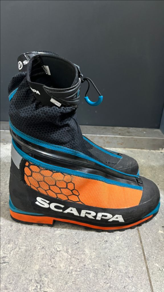 스카르파 팬텀 테크 빙벽화 43사이즈 이미지