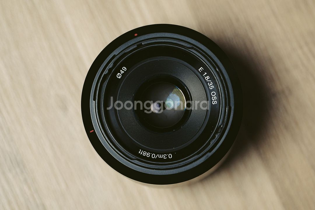 SONY 알파 E 35mm F1.8 OSS 팝니다--0