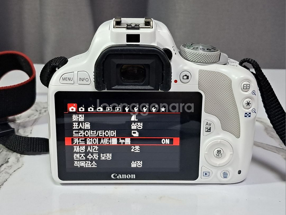 캐논 EOS 100D 화이트 /EF 40mm f2.8--5