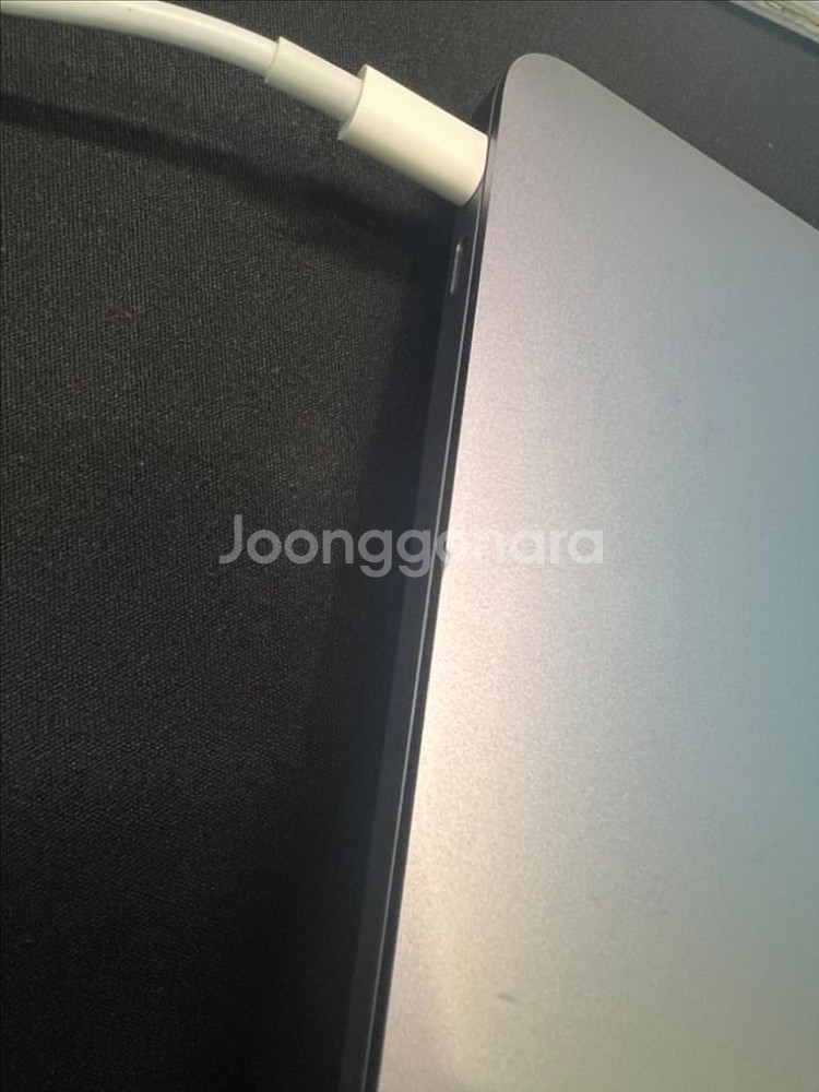맥북에어 m1 512G 8G--1