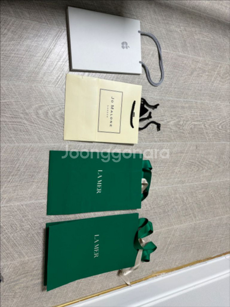 구찌상자 문재인대통령 구찌 입생로랑 카이카이키키 라메르--6