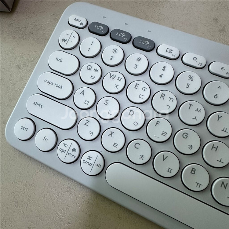 로지텍 K380S 블루투스 무선 키보드--1