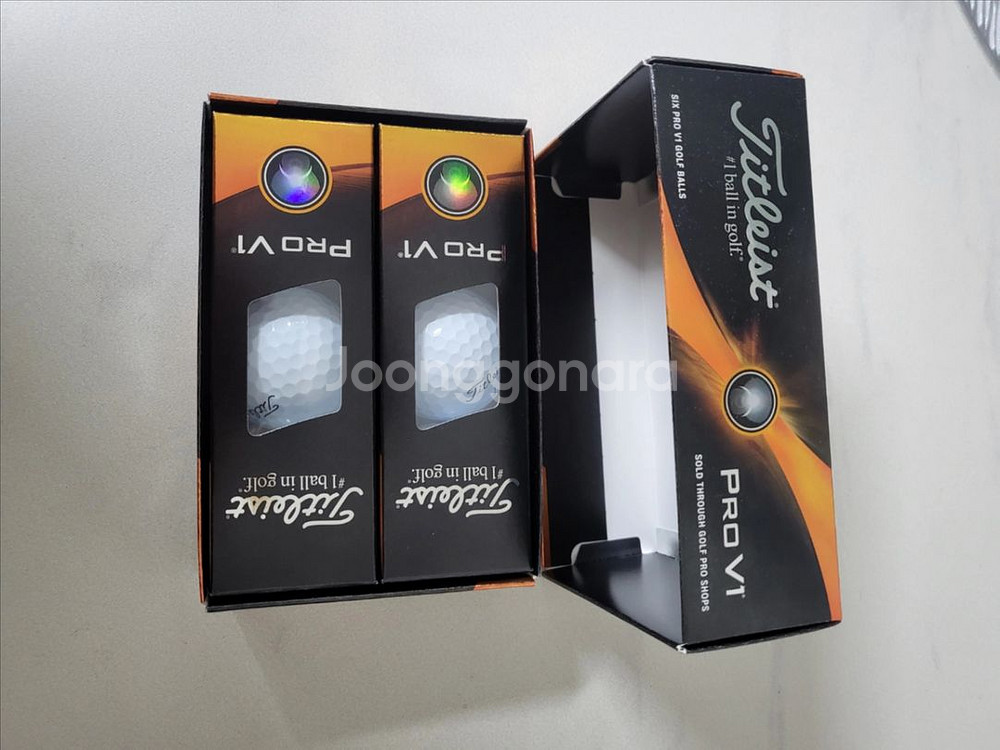 골프공 Titleist PRO V--2
