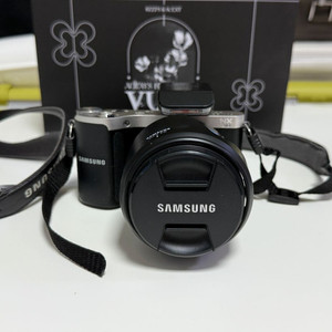 삼성 NX210 미러리스 카메라