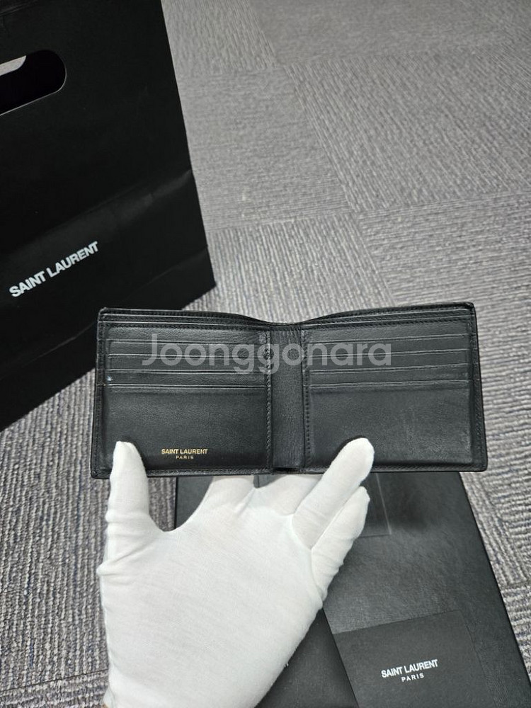 [정품]입생로랑 크로커다일 반지갑--4