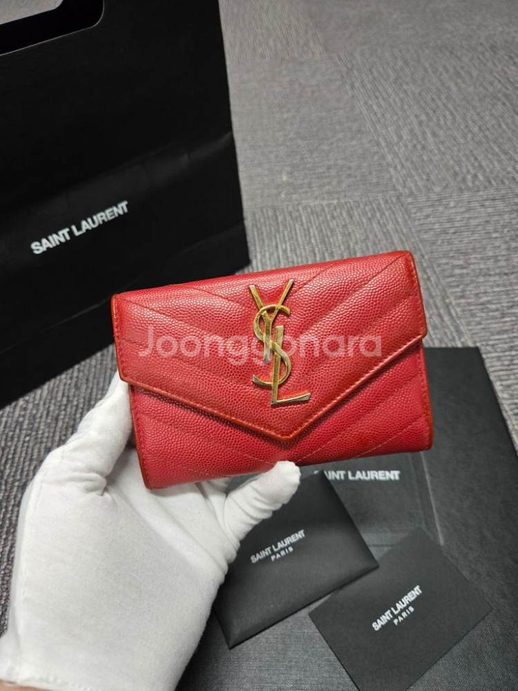 [정품]입생로랑 엔벨로프 반지갑--0