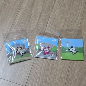 롯데자이언츠 짱구 콜라보 뱃지 일괄 새거