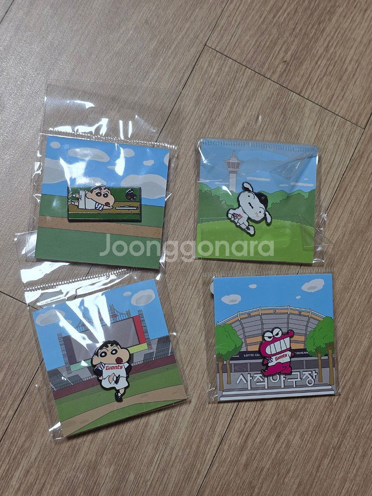 롯데자이언츠 짱구 콜라보 뱃지 일괄--0