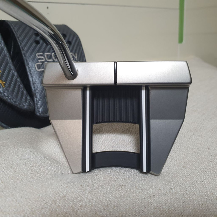 [퓨추라5.5M]34인치 퍼터 스카티카메론(정품)새제품 이미지