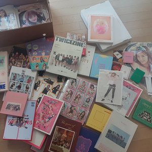 트와이스 굿즈 판매합니다 (일괄판매 할인)