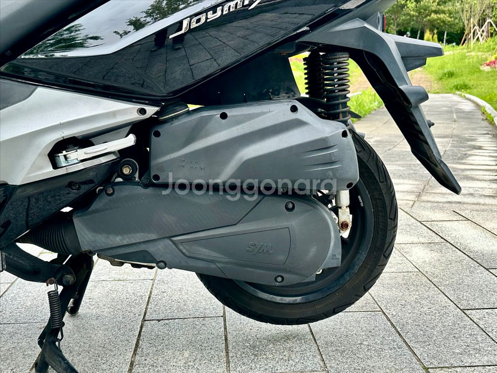 16 sym 깔끔한 조이맥스125R 판매 투카노 포함--6