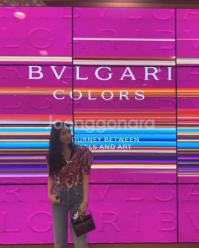 이자벨마랑 손담비 언발 블라우스/ 자크뮈스/ 쟈딕--0