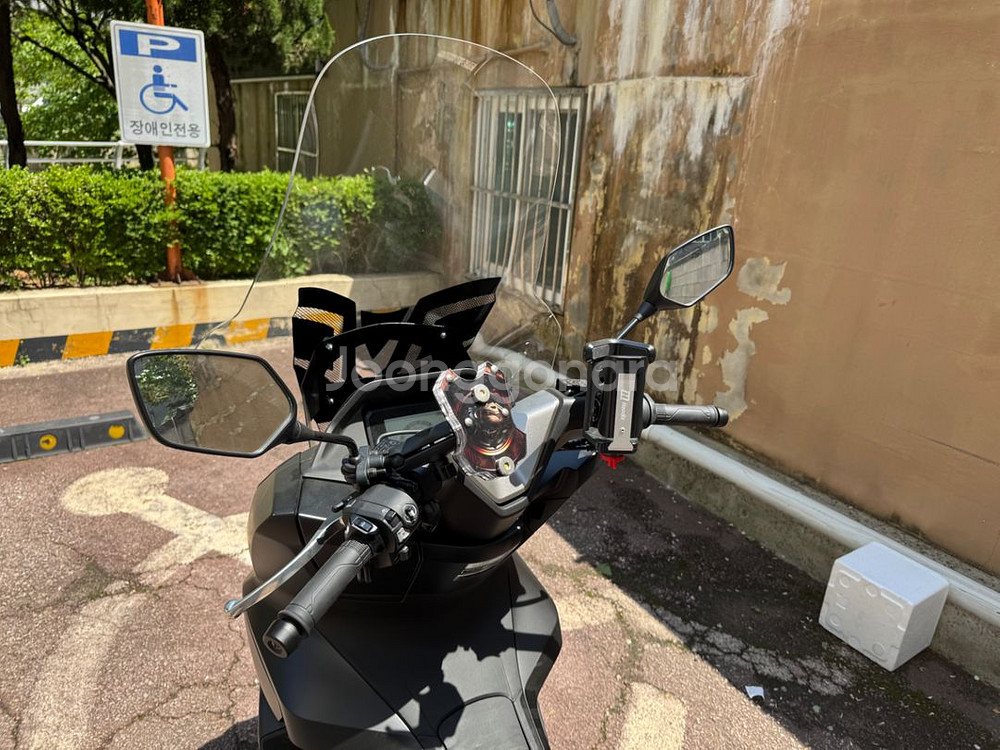 2025 pcx 팝니다--2