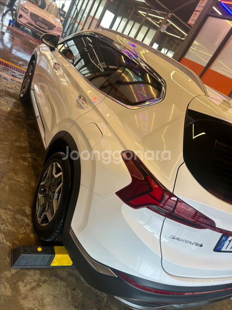 23.09년식 싼타페TM 하이브리드 팝니다.--3