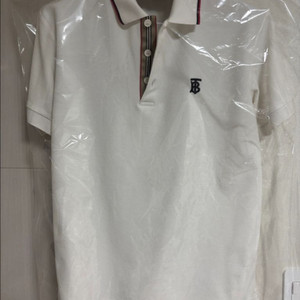 버버리 반팔 카라티 105