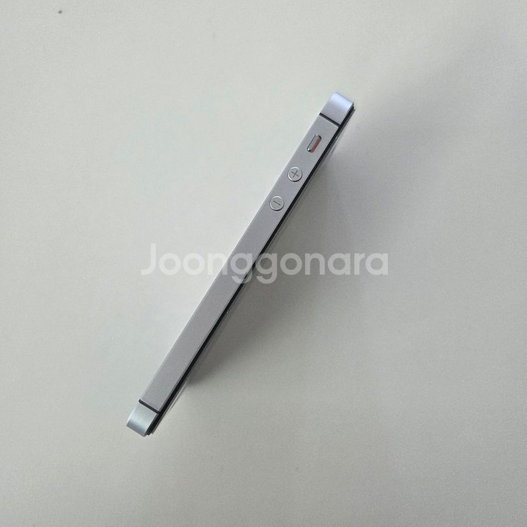 [정품] 아이폰 SE1 128GB 카메라무음 해외판--1