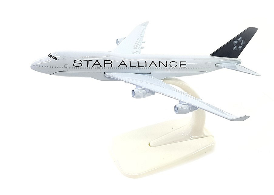 1/400 B747-400 스타얼라이언스 비행기모형--1
