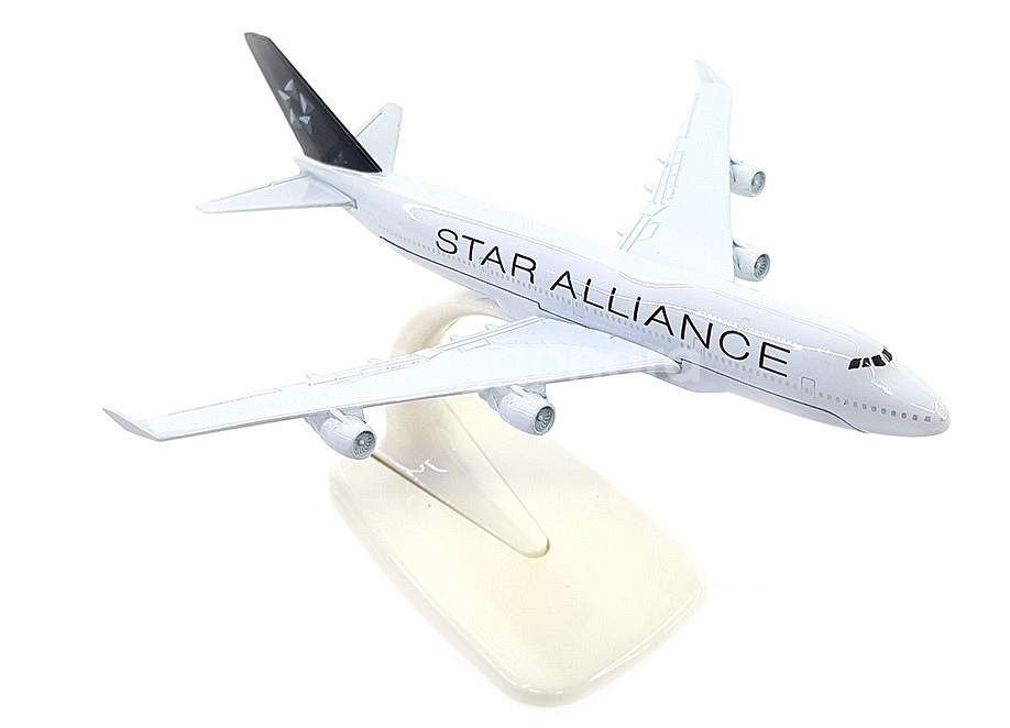 1/400 B747-400 스타얼라이언스 비행기모형--3
