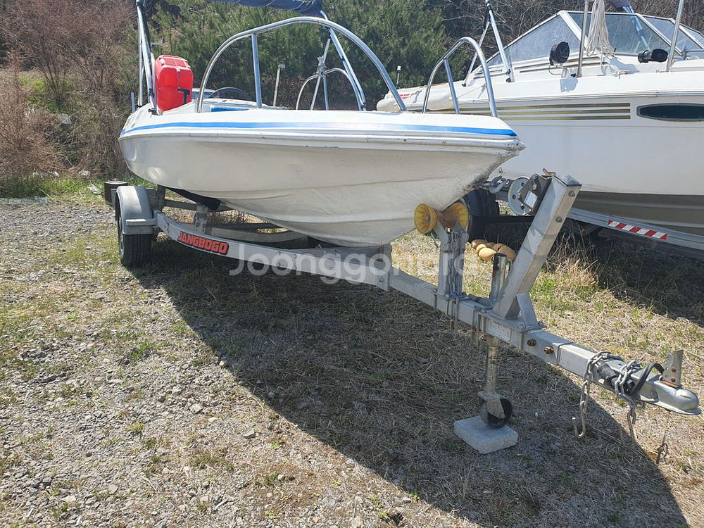 스피드보트 선체만--1